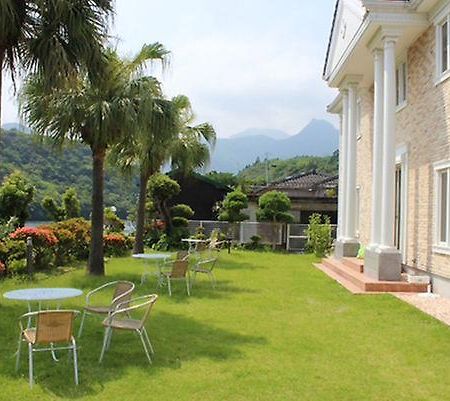 La Isla Tasse Hotel Yakushima  Bagian luar foto