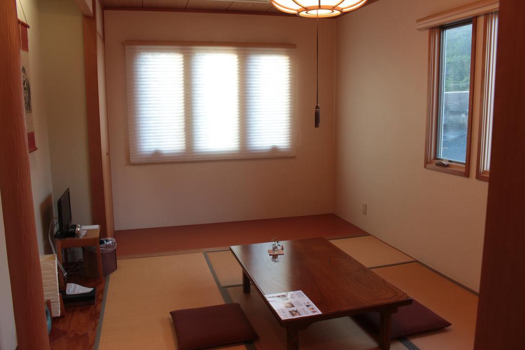 La Isla Tasse Hotel Yakushima  Bagian luar foto